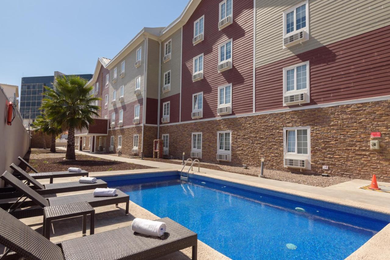 Extended Suites Saltillo Galerias ภายนอก รูปภาพ
