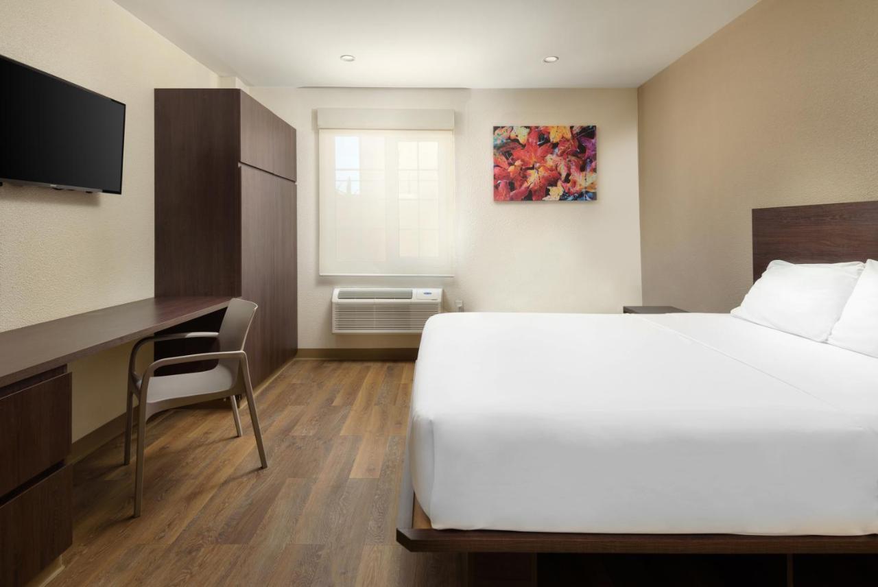 Extended Suites Saltillo Galerias ภายนอก รูปภาพ